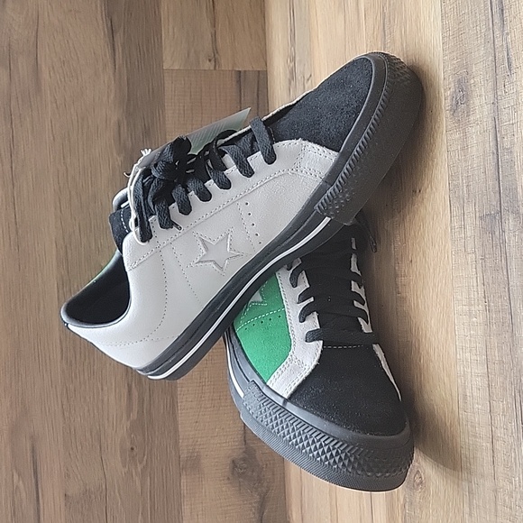 Converse shoes men Brand new. - Picture 5 of 15